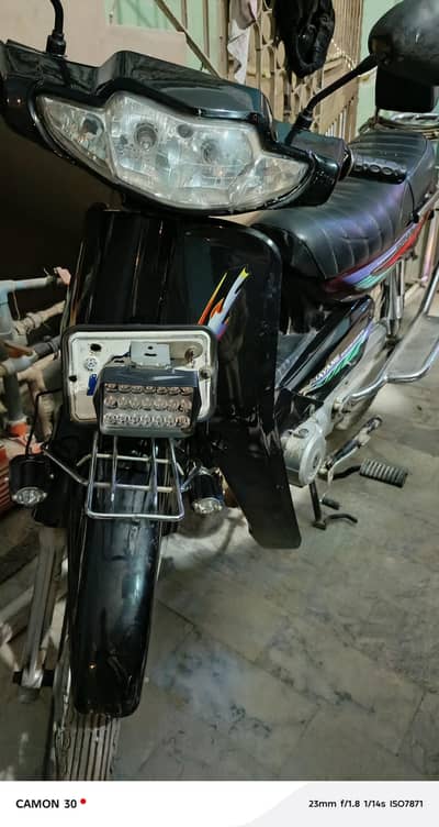 Sitara 70 cc Self Start Bike