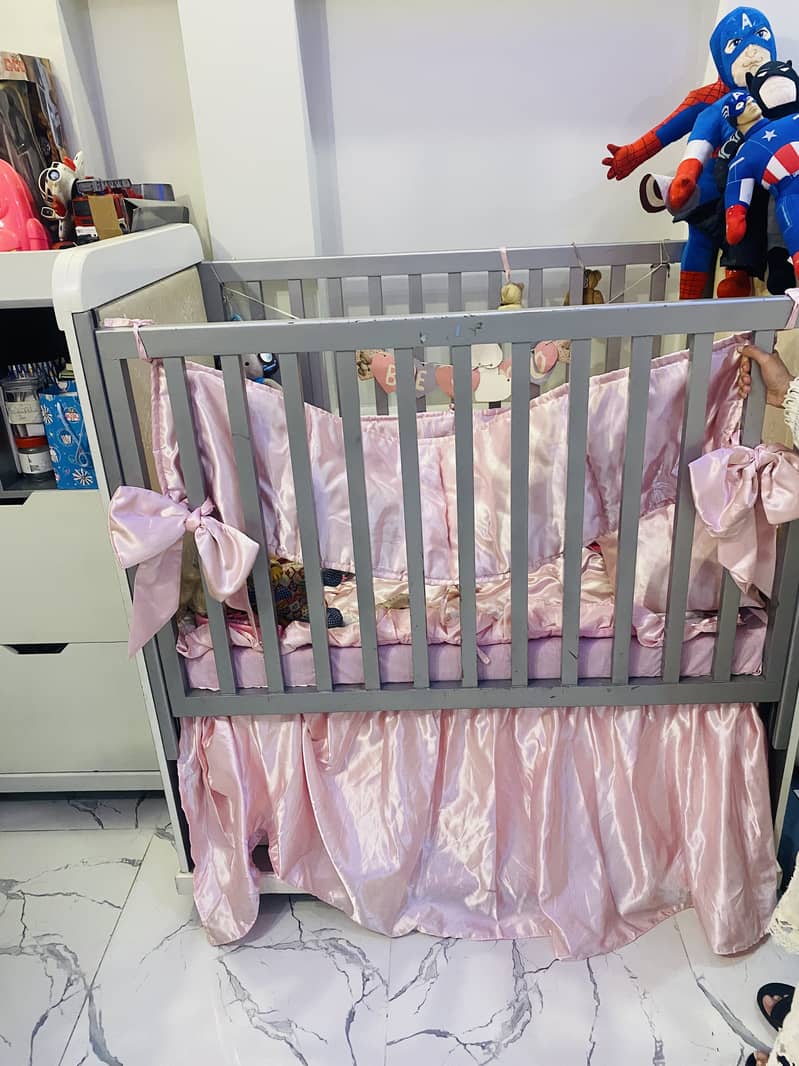 Baby cot 3