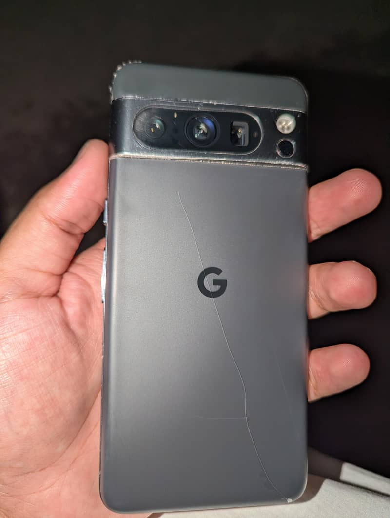 Google Pixel 8 Pro 3