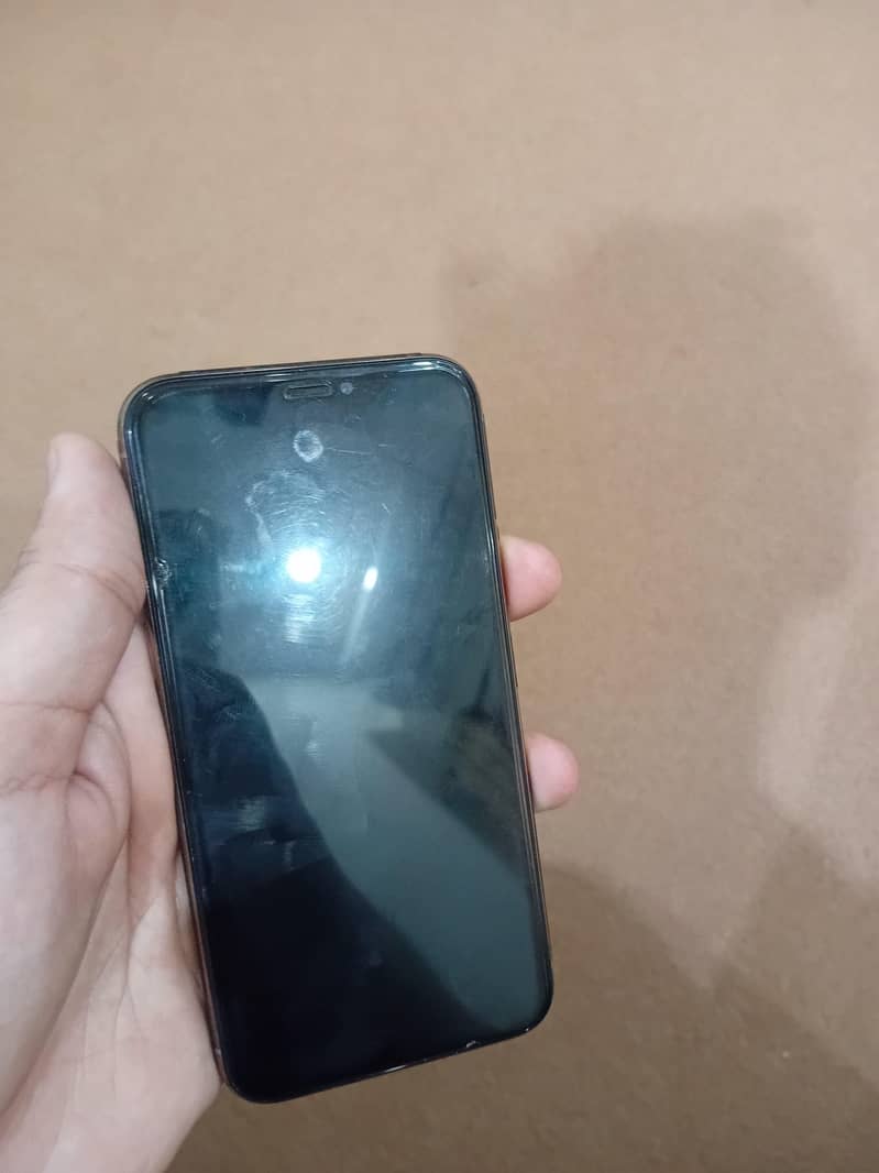 Apple iPhone 11 Pro 5
