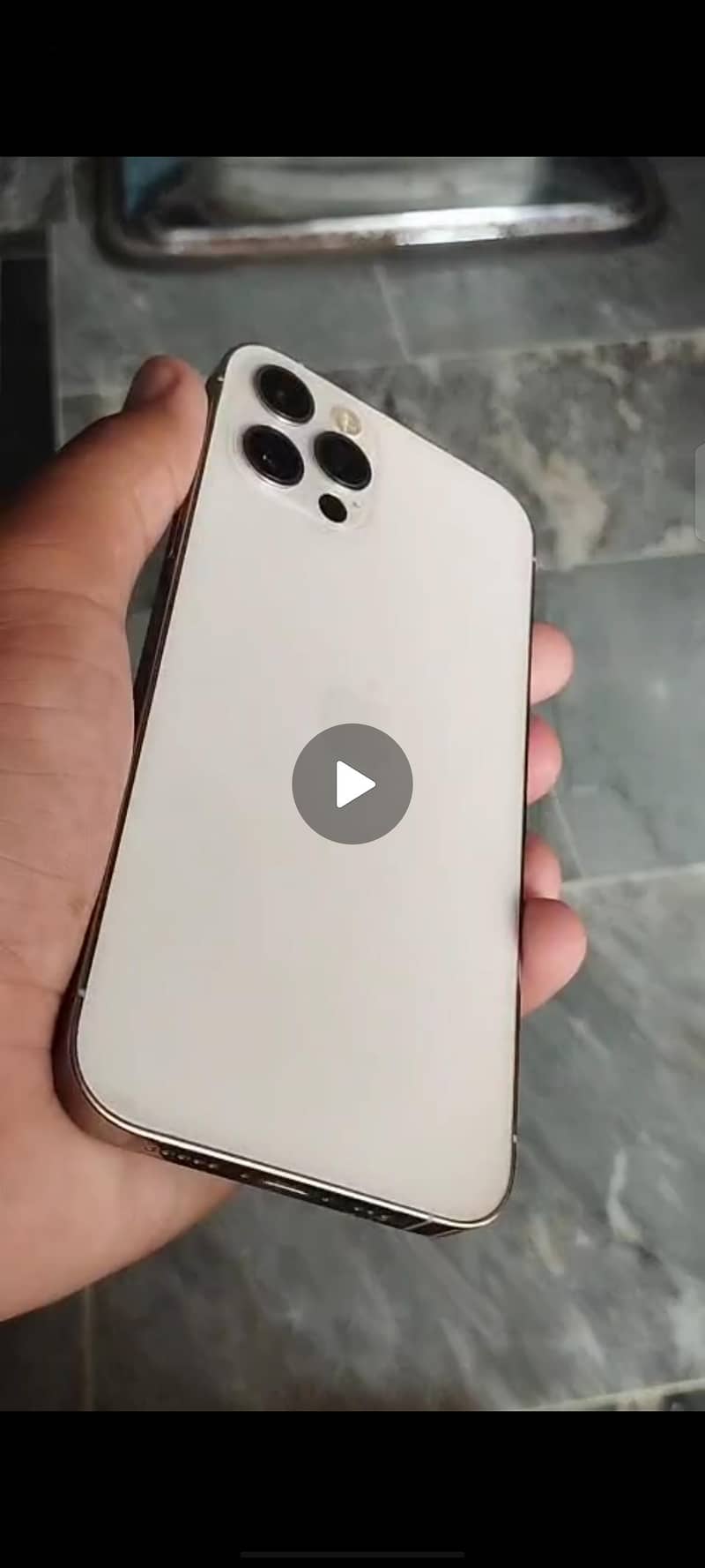 Apple iPhone 12 Pro 1