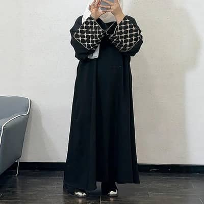 "Embroidered Loose Long Dress/Abaya – Plus Size | Free Delivery"