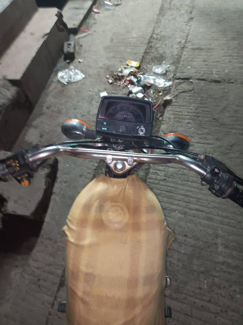 Hero 70 5