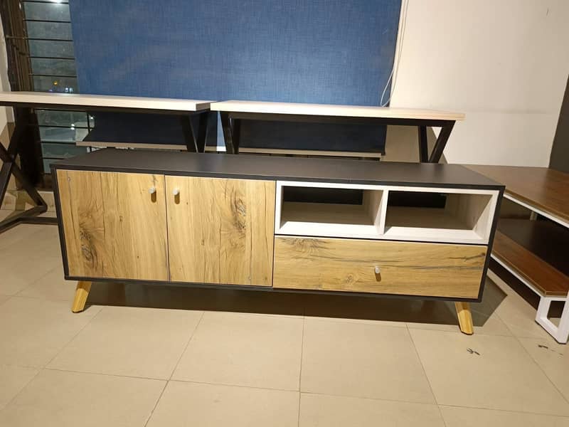 Tv Console 11