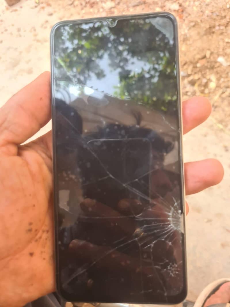 Realme Note 60x 6