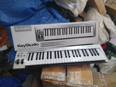 M Audio KeyStudio USB Midi Controller