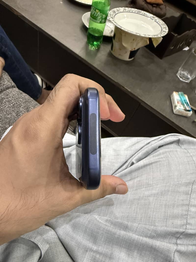 Apple iPhone 17 Pro 2