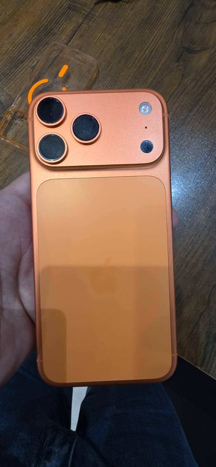 Apple iPhone 17 Pro Max 2