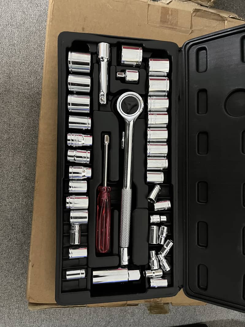 Imported Professional Tool Kit + Ratchet Socket Set 1