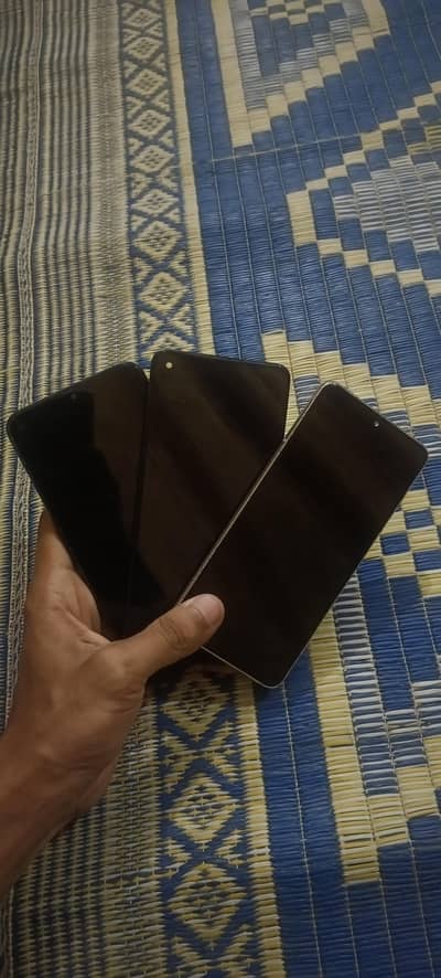 panel available Samsung  S21 oppo f21 pro 5g Samsung a50 iphone xs ori