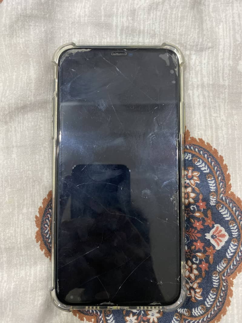 Apple iPhone 11 Pro Max 1