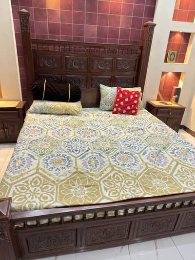 Wooden Chinioti bed set