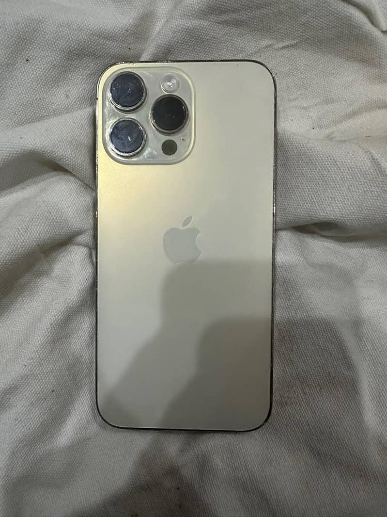 Apple iPhone 14 Pro Max 0