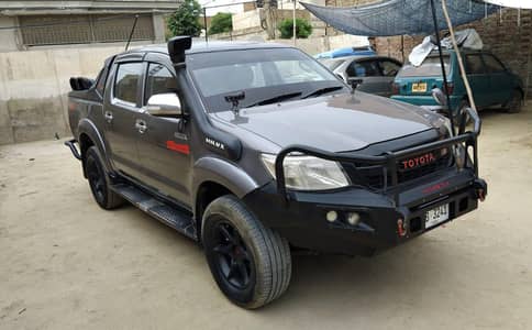Toyota Hilux 2013