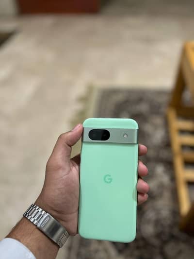 Google Pixel 8a 128GB Rare Green – Excellent Condition