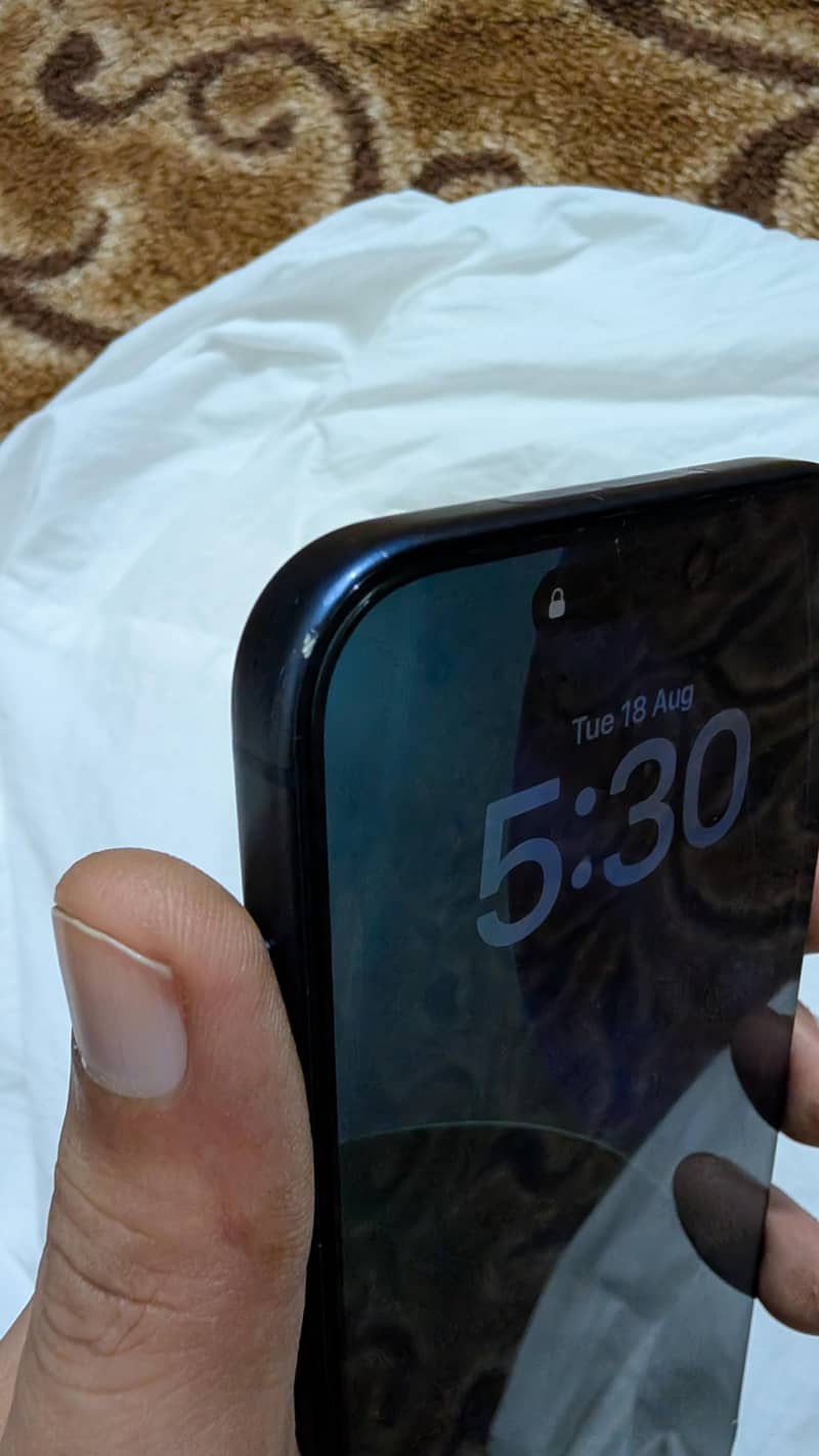 Apple iPhone 17 Pro Max 5