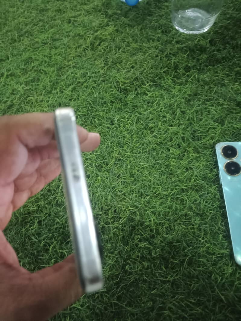 Tecno CAMON 20 0