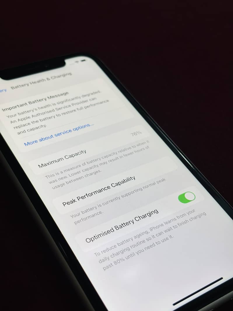 Apple iPhone XR 4