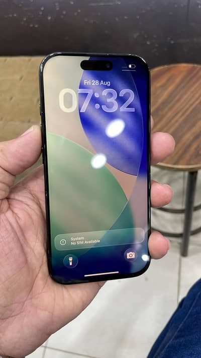 Apple iPhone 16 Pro