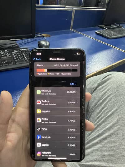 Apple iPhone 11 Pro Max