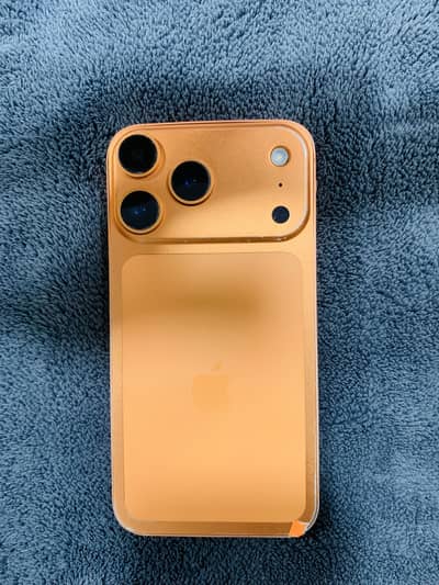 Apple iPhone  xr convert 17 Pro