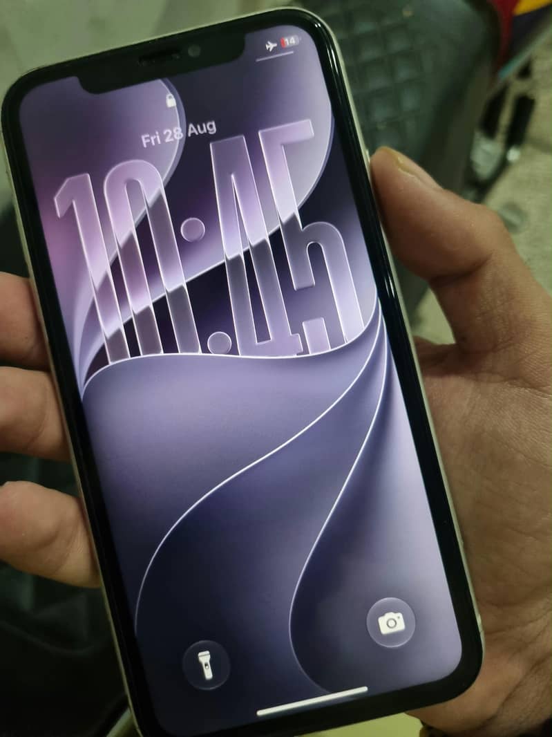 Apple iPhone 11 7