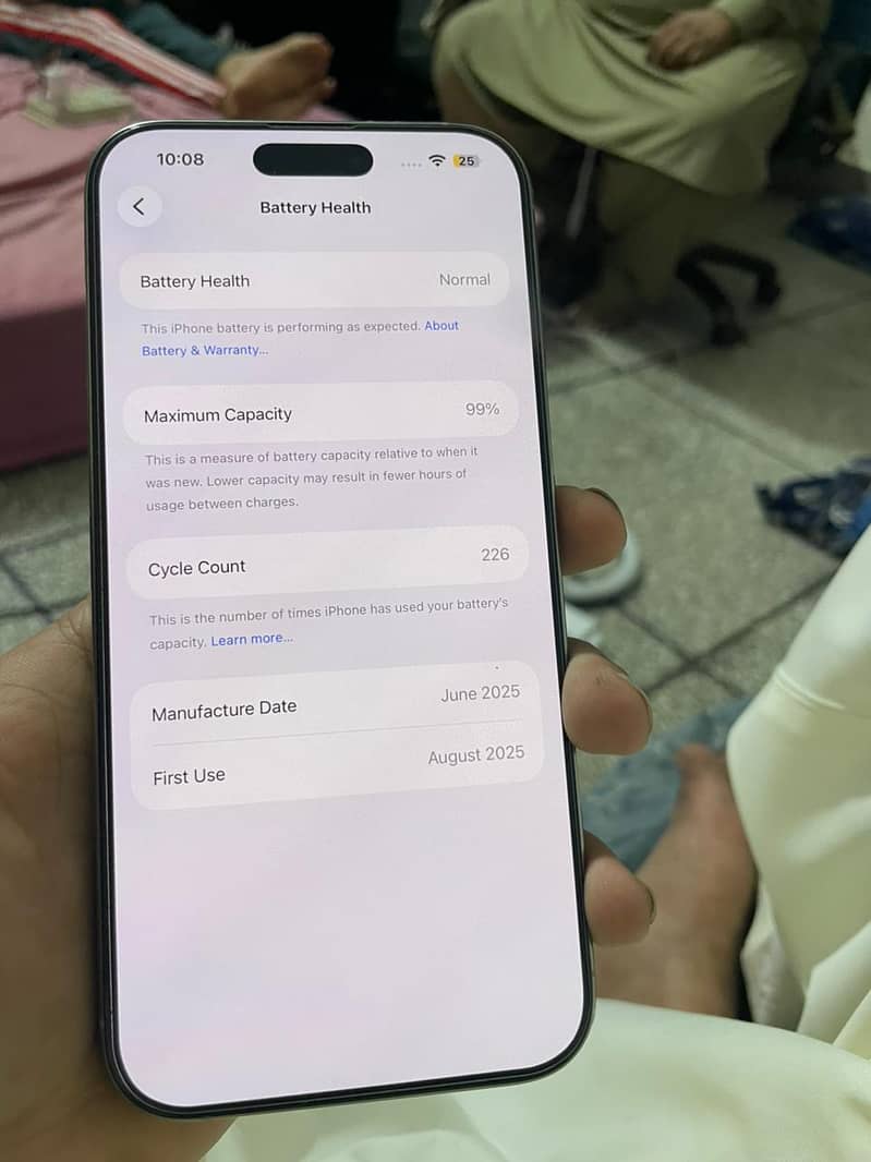 Apple iPhone 16 Pro Max 1