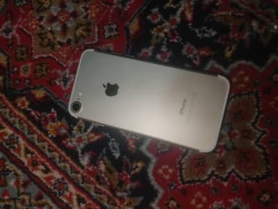 Apple iPhone 7