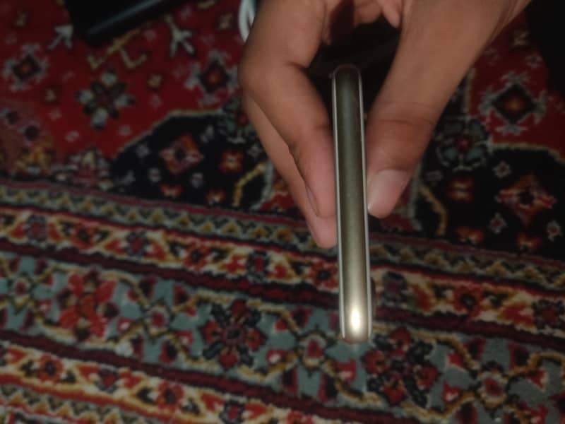 Apple iPhone 7 6