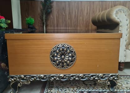CENTRE TABLE FOR SALE