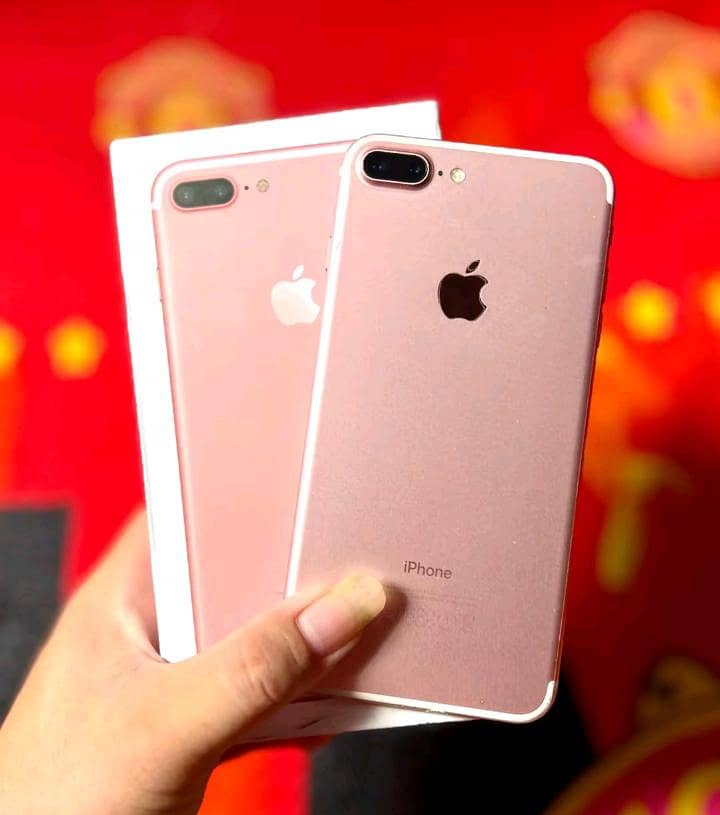 Apple iPhone 7 Plus 0