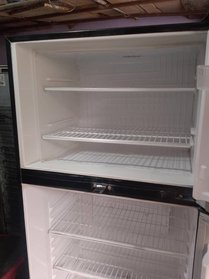Singer Refrigerator 6
