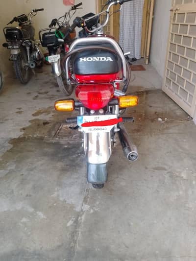 I m sale Honda CD 70 new condition