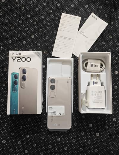 Vivo Y200
