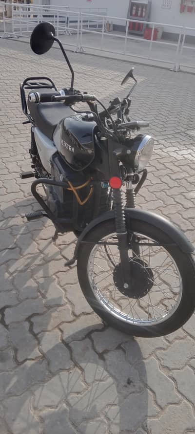 valectra velocity 180 new bike for sale urgent genion condition