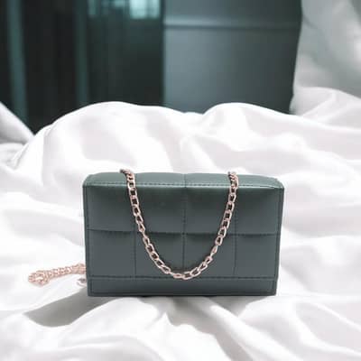 green crossbody bag