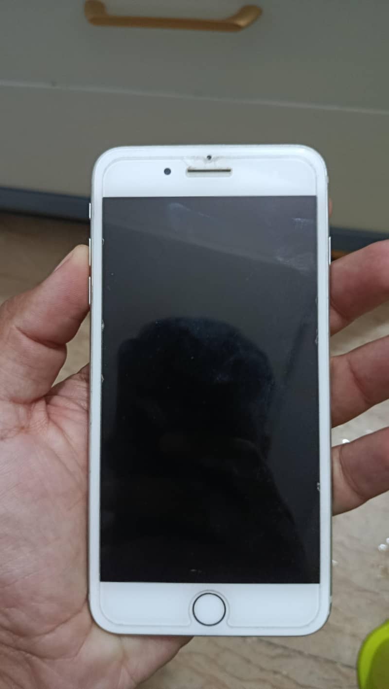 Apple iPhone 7 Plus 1