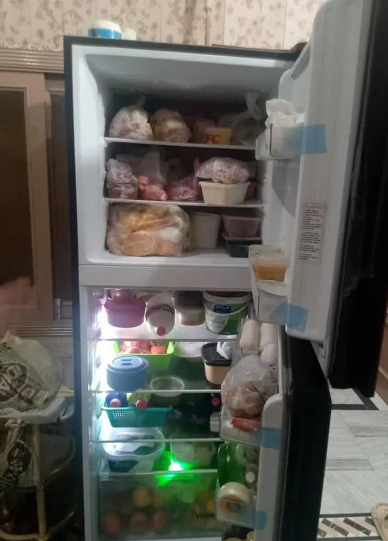 Dawlance fridge 2