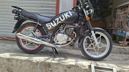 Suzuki GS 150 SE ' GS150