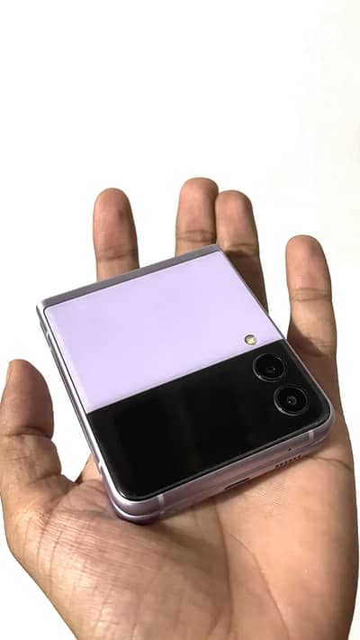 Samsung Mobile Z Flip 3