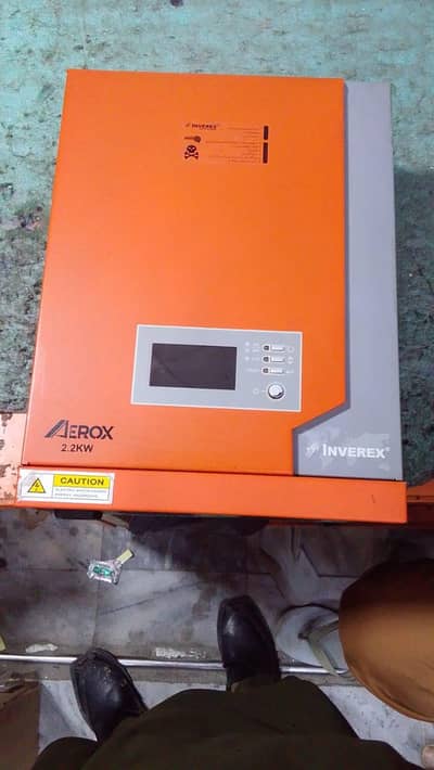 03351912131 solar inverter 200persent no repairing 2200 wats