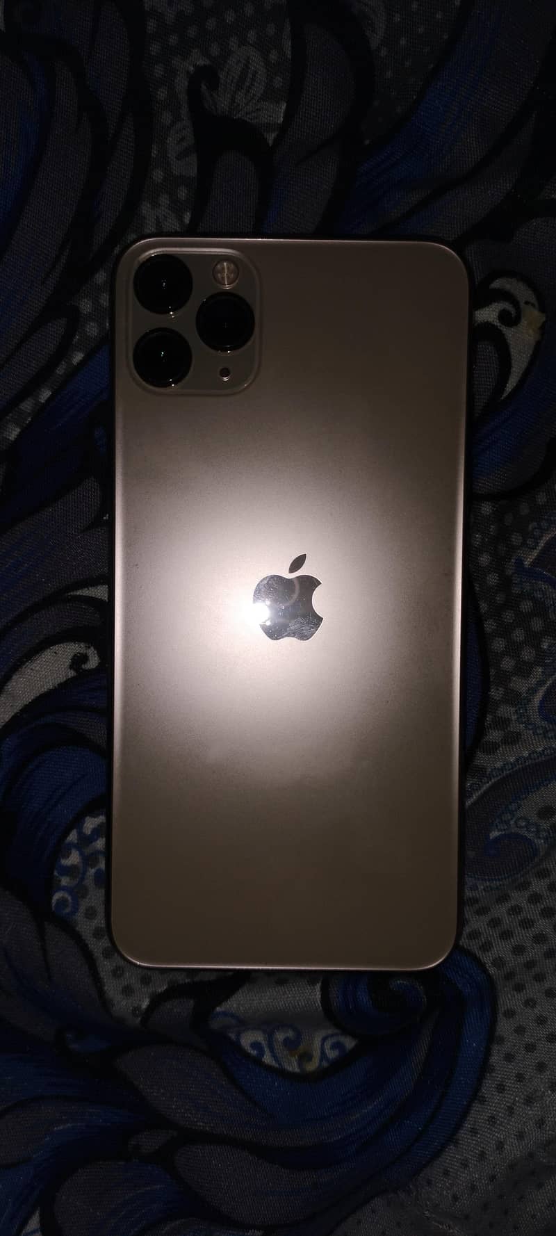 Apple iPhone 11 Pro Max 1
