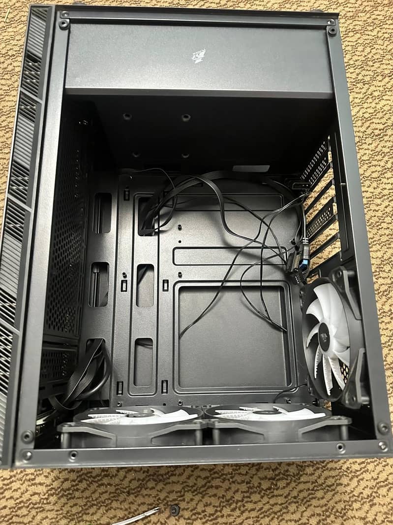 gaming PC case 2