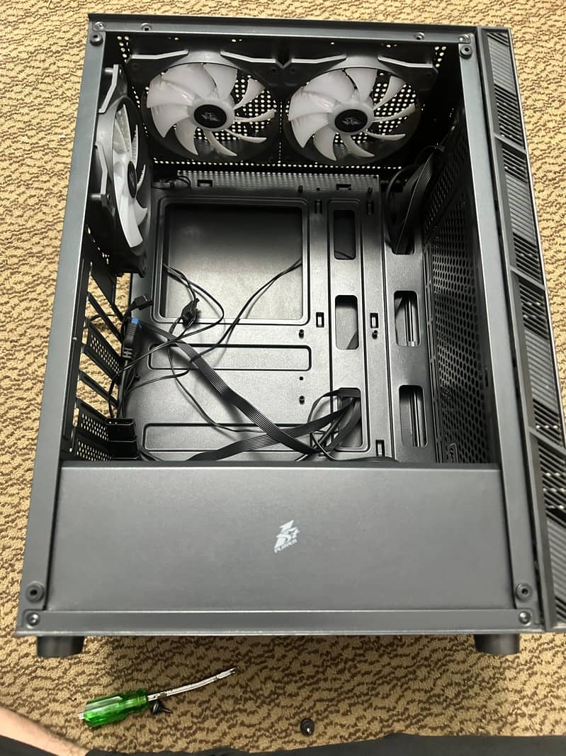 gaming PC case 4