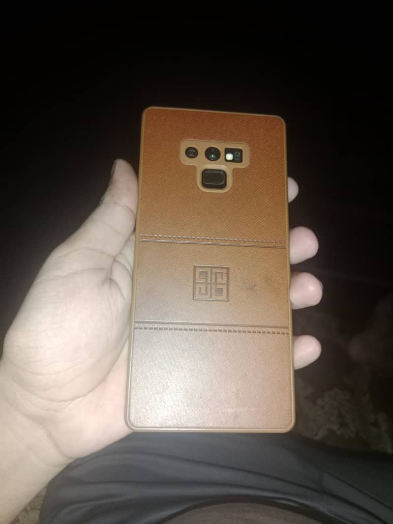 Samsung Mobile Note 9 1