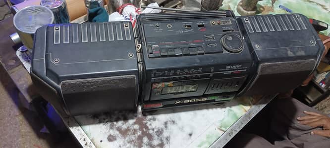 Sharp Vintage Player