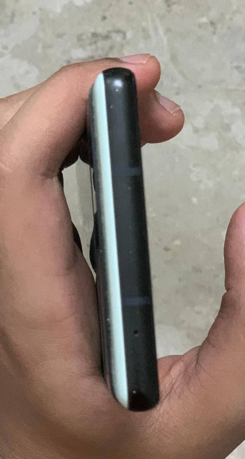 Google Pixel 6a 3