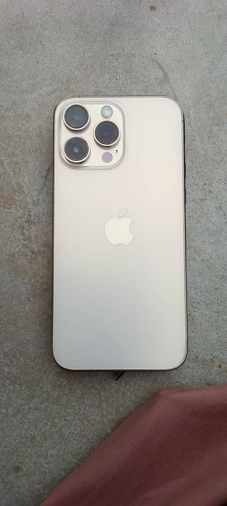 Apple iPhone 14 Pro Max 0