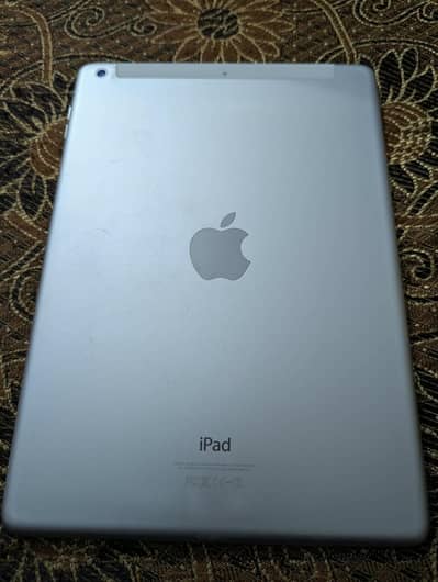 Ipad Air | 10/10 condition