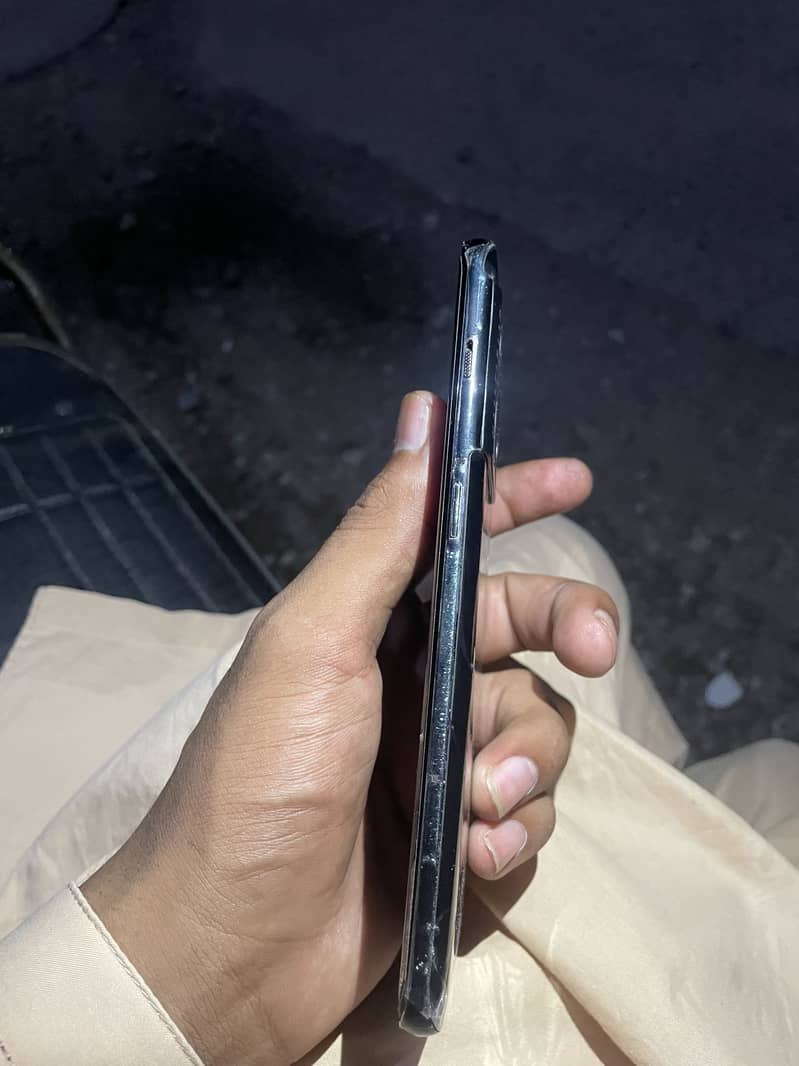 One Plus 10 Pro 1
